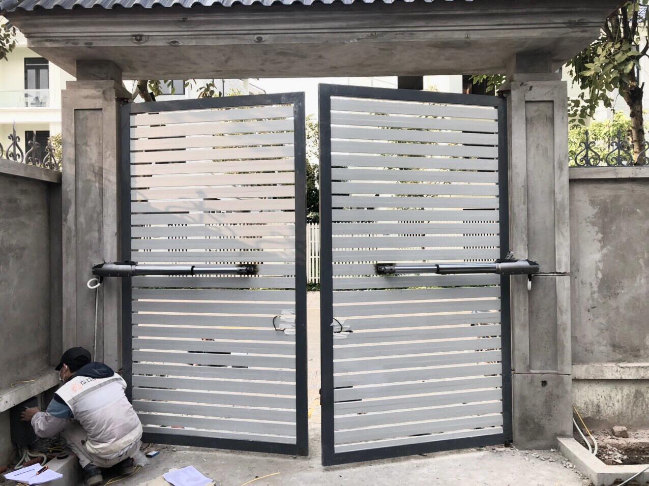 chọn motor mở cửa cổng tự động tay đòn