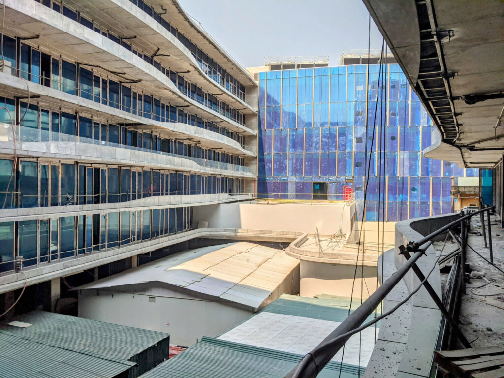 cửa sổ thoát khói tự động cho nhà xưởng